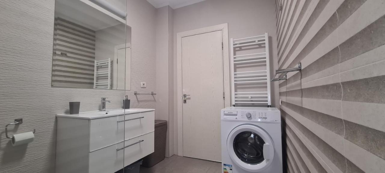 Stefania Sweet Apartament Oradea Exterior photo